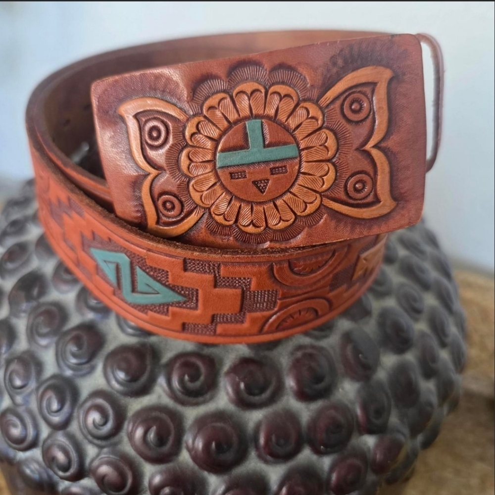 NWOT Vintage 70s Tooled Leather Zuni Sun Hand Painted Western Boho Belt 34 - Picture 2 of 11